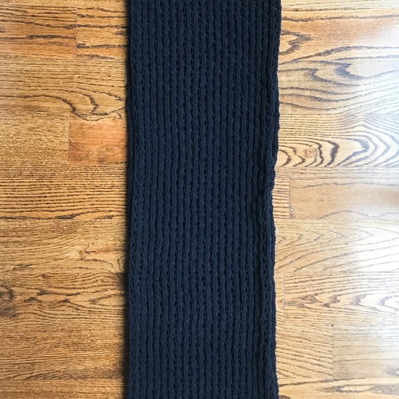 HELMUT LANG Black Knit Infinity Scarf - Picture 2 of 4